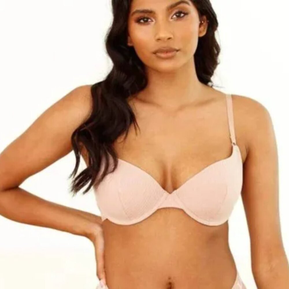 LOUNGE T-Shirt Bra in Ribbed Taupe Nude Comfort Neutral Minimalist - Size 34F
